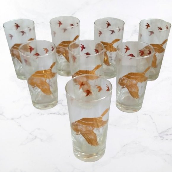 1960s Mid Century Water Glasses With A Gold Duck Design with Heavy Base (8) - Picture 1 of 2